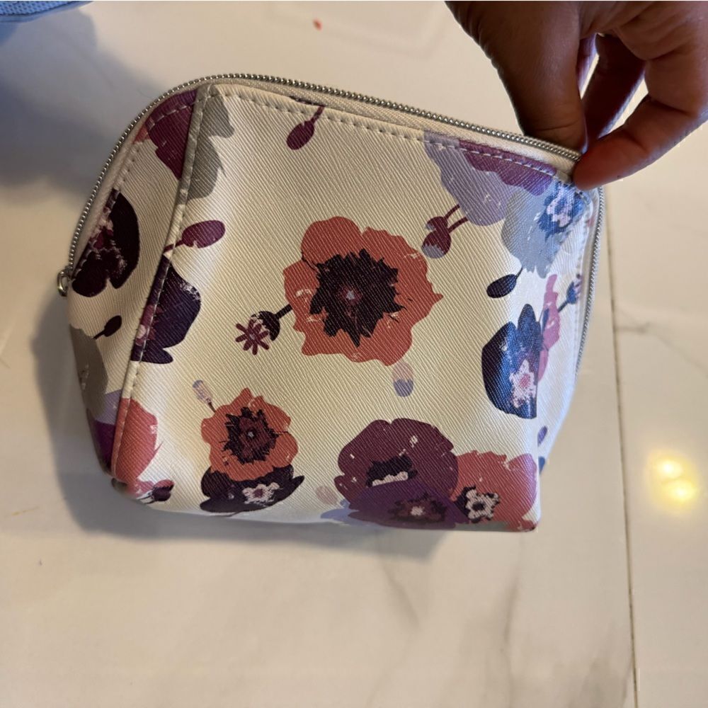 Kerasilk floral cosmetic bag #8 - Picture 3 of 4